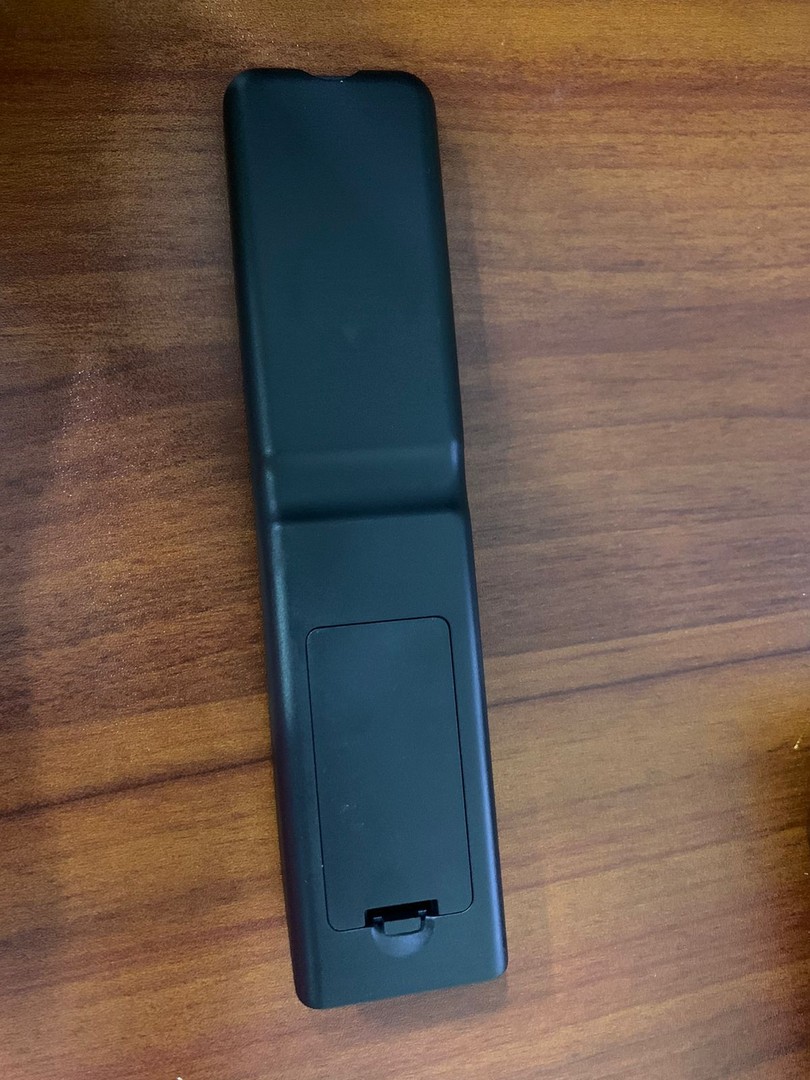 accesorios para electronica - Control remoto de mando universal para Smart TV MAKNA 1