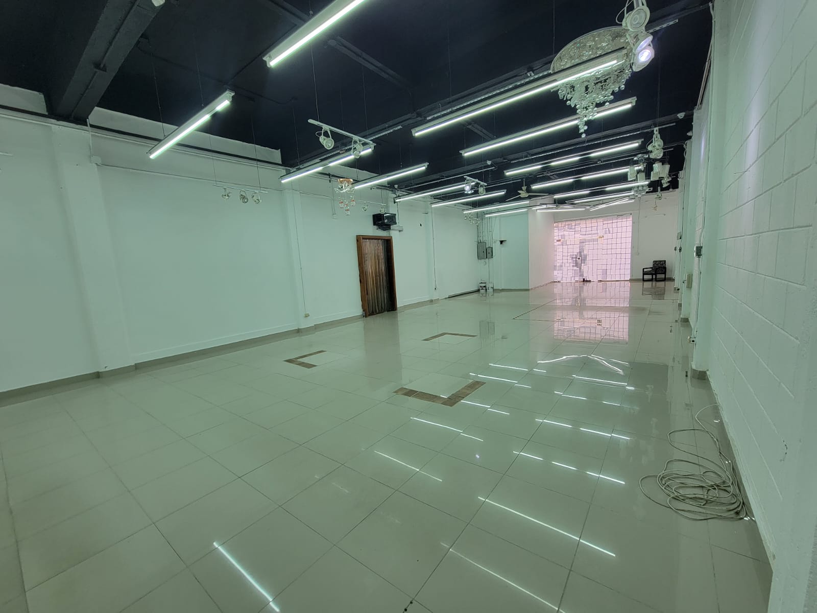 oficinas y locales comerciales - ALQUILER NAVE COMERCIAL - INDUSTRIAL SAN CARLOS  4