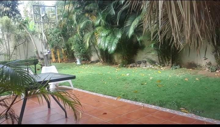 casas - Se vende casa en Av. Independencia 4