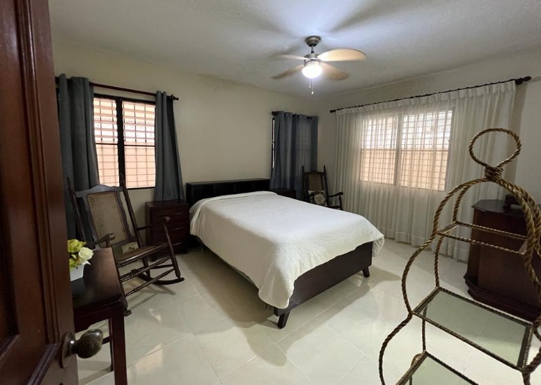 apartamentos - Apartamento amueblado clasico en Alquiler Evaristo Morales 4
