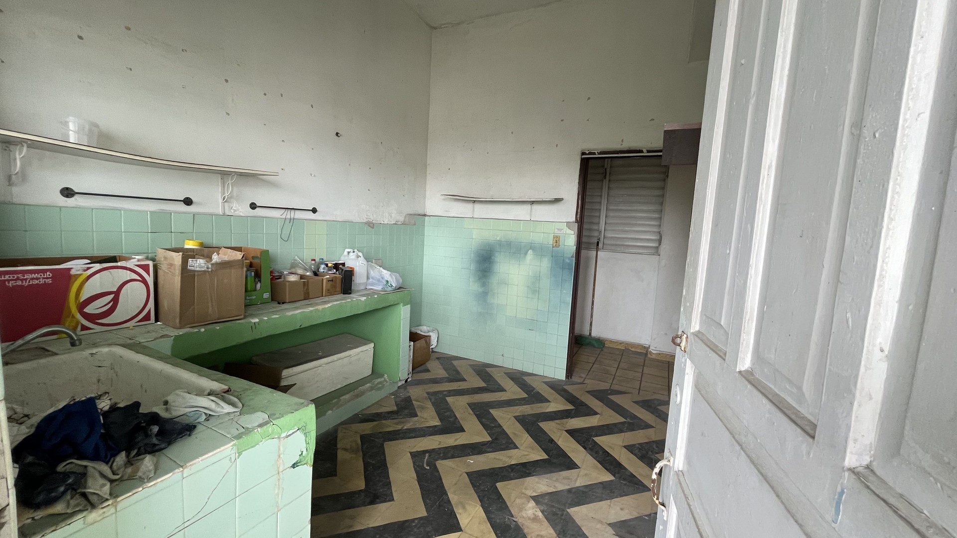 oficinas y locales comerciales - Oficina en alquiler en la Zona Colonial 6