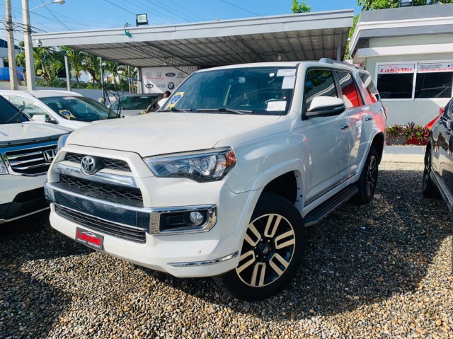 jeepetas y camionetas - Toyota 4 Runner 2016 Limited