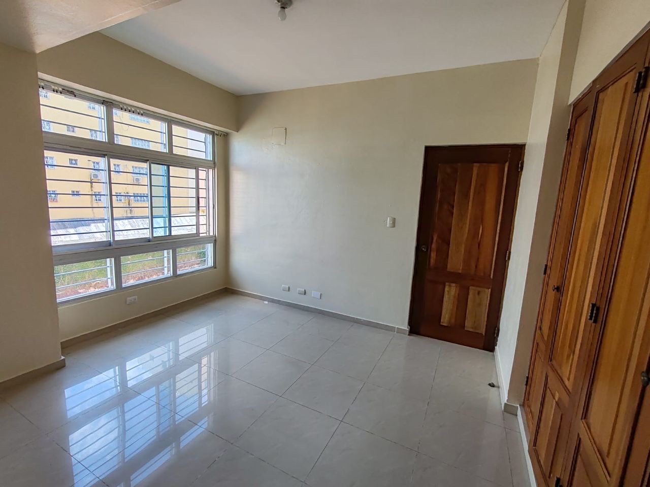 apartamentos - hermoso apartamento en una zona céntrica y tranquila en el renacimiento  4