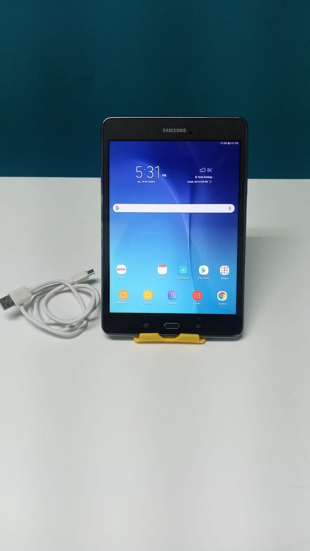 celulares y tabletas - RD$3,000     Tablet Samsung Galaxy Tab4, INCLUYE CABLE                           1