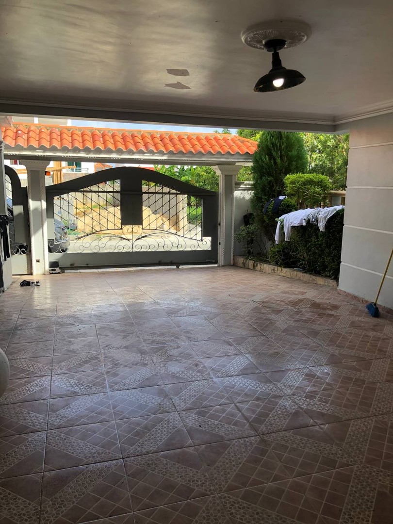 casas - Casa en Venta en Residencial Cerrado Para Inversion o Vivienda Principal  2