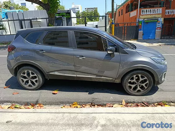 jeepetas y camionetas - Renault Captur 2018 4