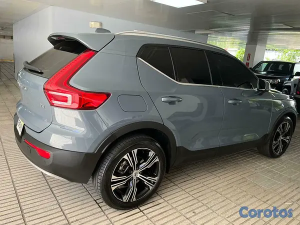 jeepetas y camionetas - volvo xc 40 2022 3