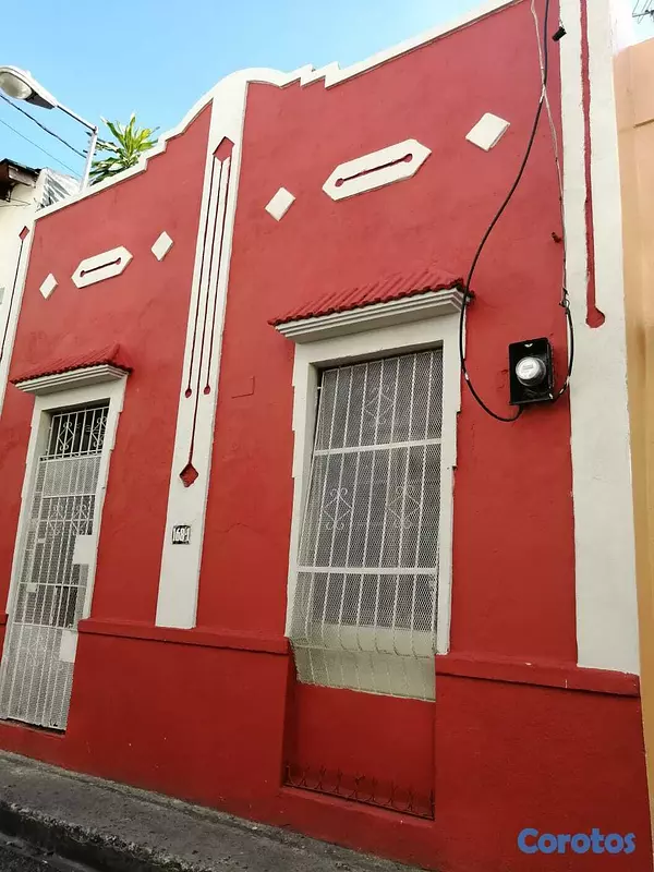 casas - Casa en la Zona Colonial para Reformar USo Comerci 7