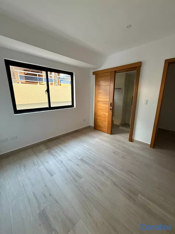 apartamentos - Alquilo en Urb. Real piso alto, excelente iluminación, para ejecutivo o pareja 6
