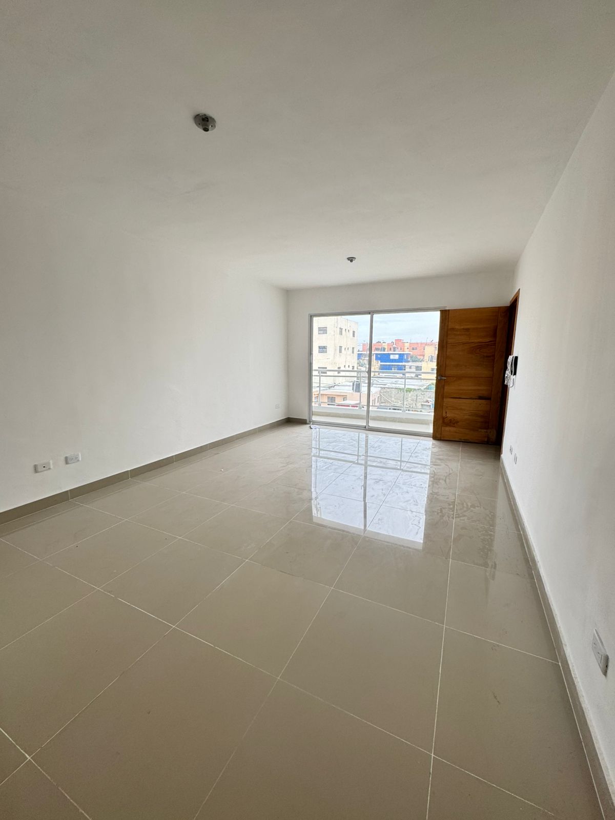 apartamentos -  Venta de Apartamento en La Isabelita  1