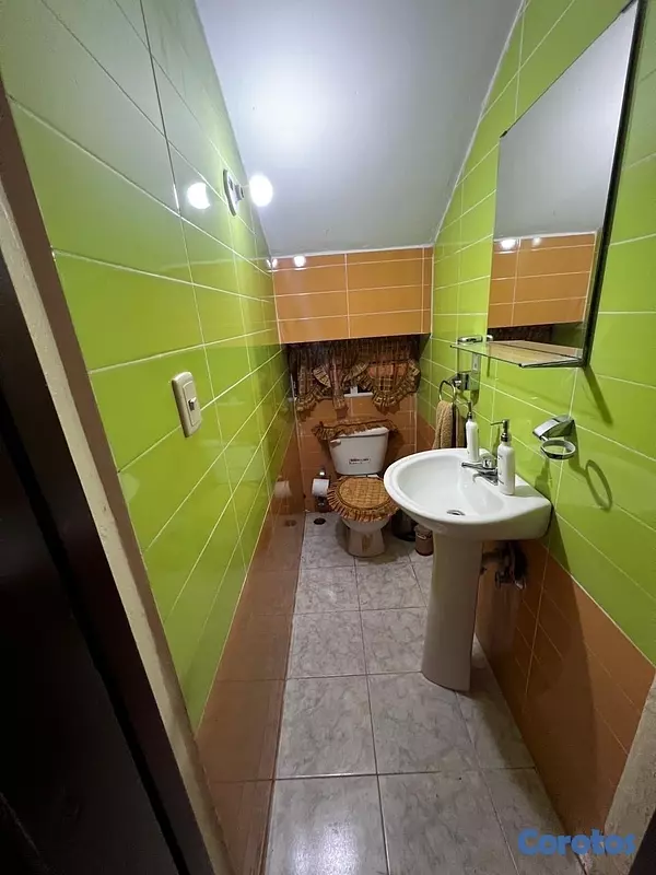 casas - venta de casa en la autopista de san isidro Santo Domingo este  5