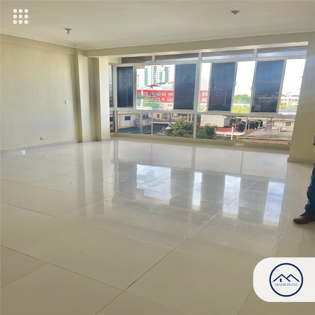 apartamentos - Venta de apartamento en Alma Rosa primera con 170mts 4to nivel Santo Domingo 6