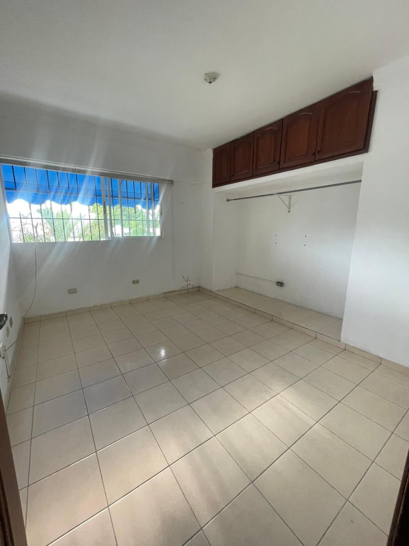 apartamentos - Vendo apto en el milloncito  135. Mts. 2 piso  6