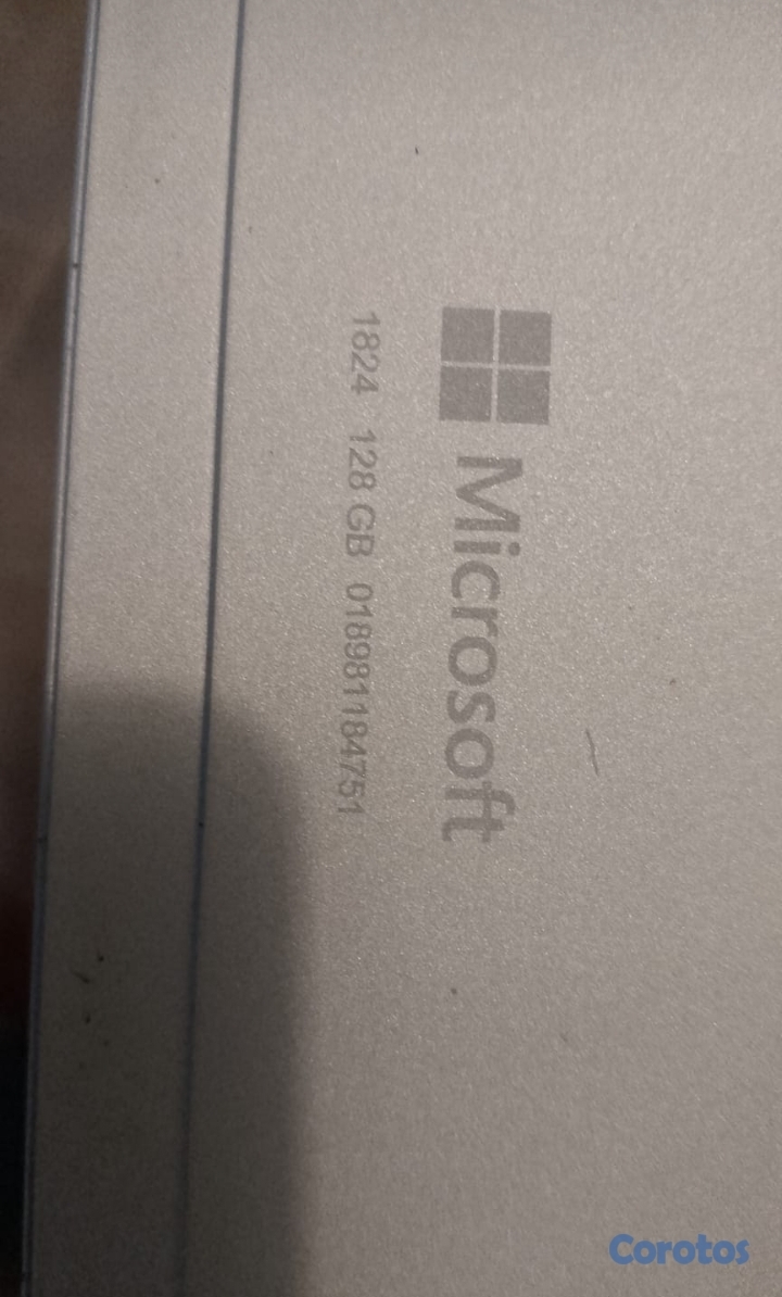 computadoras y laptops - Laptop touch en excelente condición  2