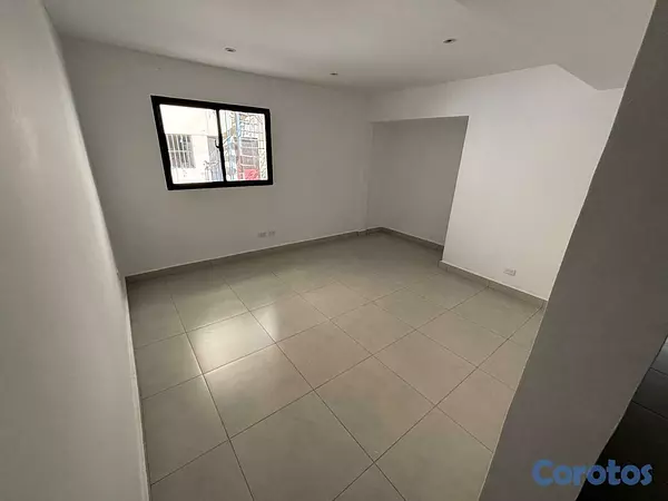 oficinas y locales comerciales - Local a estrenar en Alquiler en La Julia 7