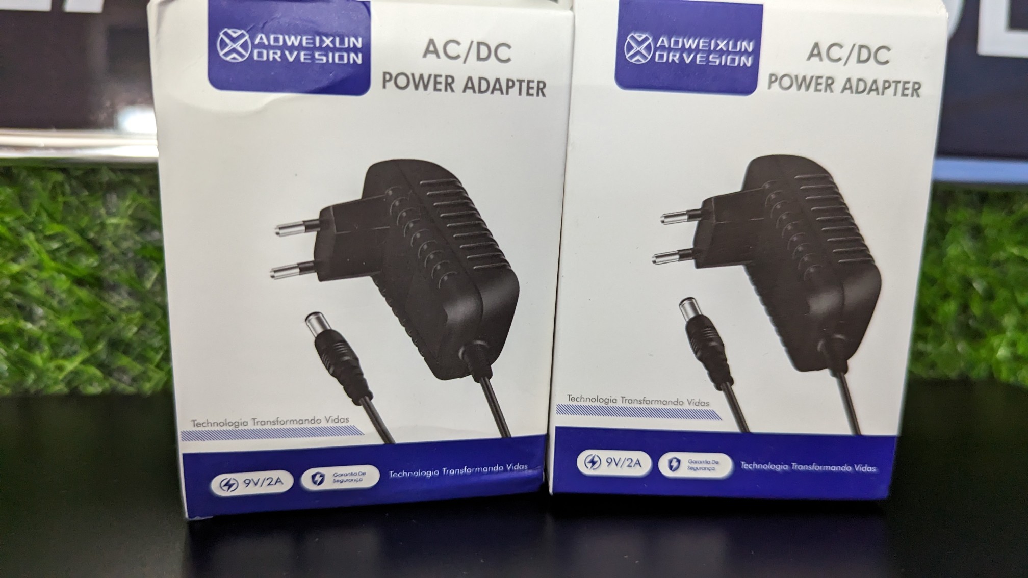 celulares y tabletas - Adaptador de fuentes.. 0