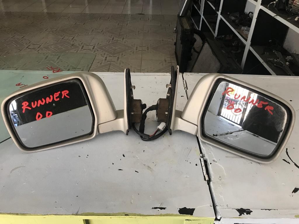 accesorios para vehiculos - Vendo retrovisor TOYOTA 4RUNNER 2000 ESPEJO RH Y LH tacoma