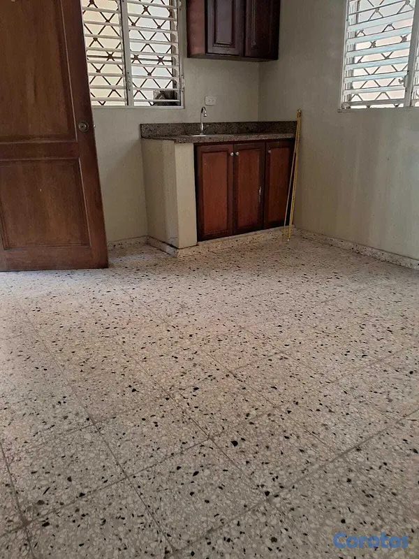 apartamentos - ¡Tu próximo hogar a un paso de la UASD! 🎓✨ 6