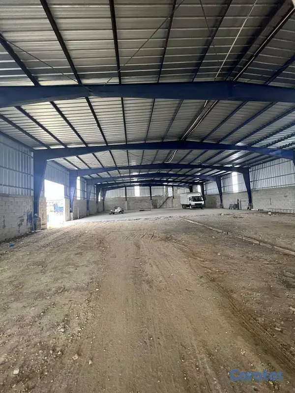 oficinas y locales comerciales - Nave industrial de 1750 M2 en Haina 3