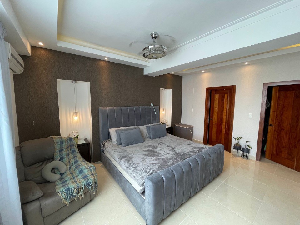 apartamentos - Apartamento en venta en
Altos De Arroyo Hondo 5
