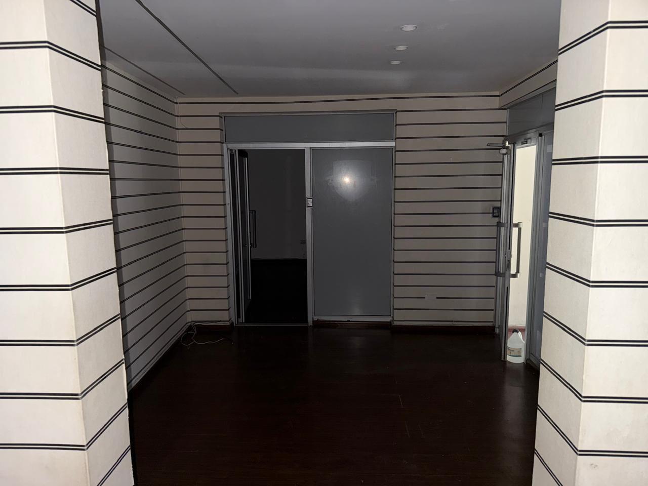 oficinas y locales comerciales - Alquiler Local Comercial, Av Enriquillo 4