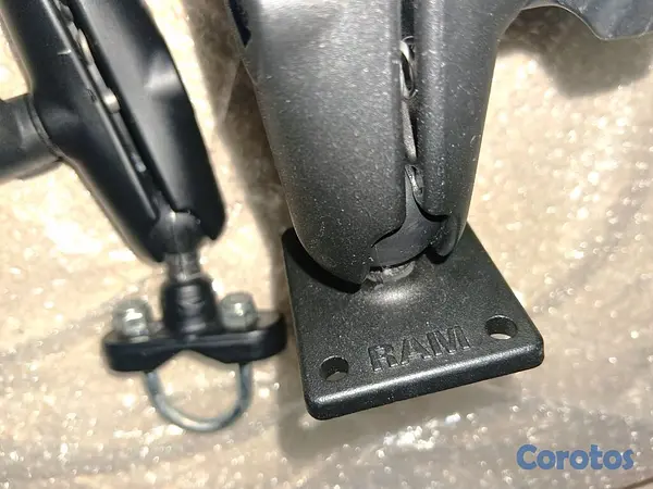 accesorios para electronica - Soporte RAM Mount Original - Base de U-Bolt para M 3