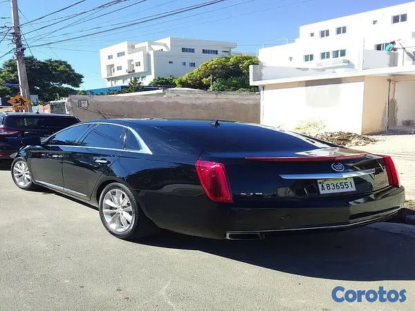 carros - Cadillac Luxury negro 2014 5