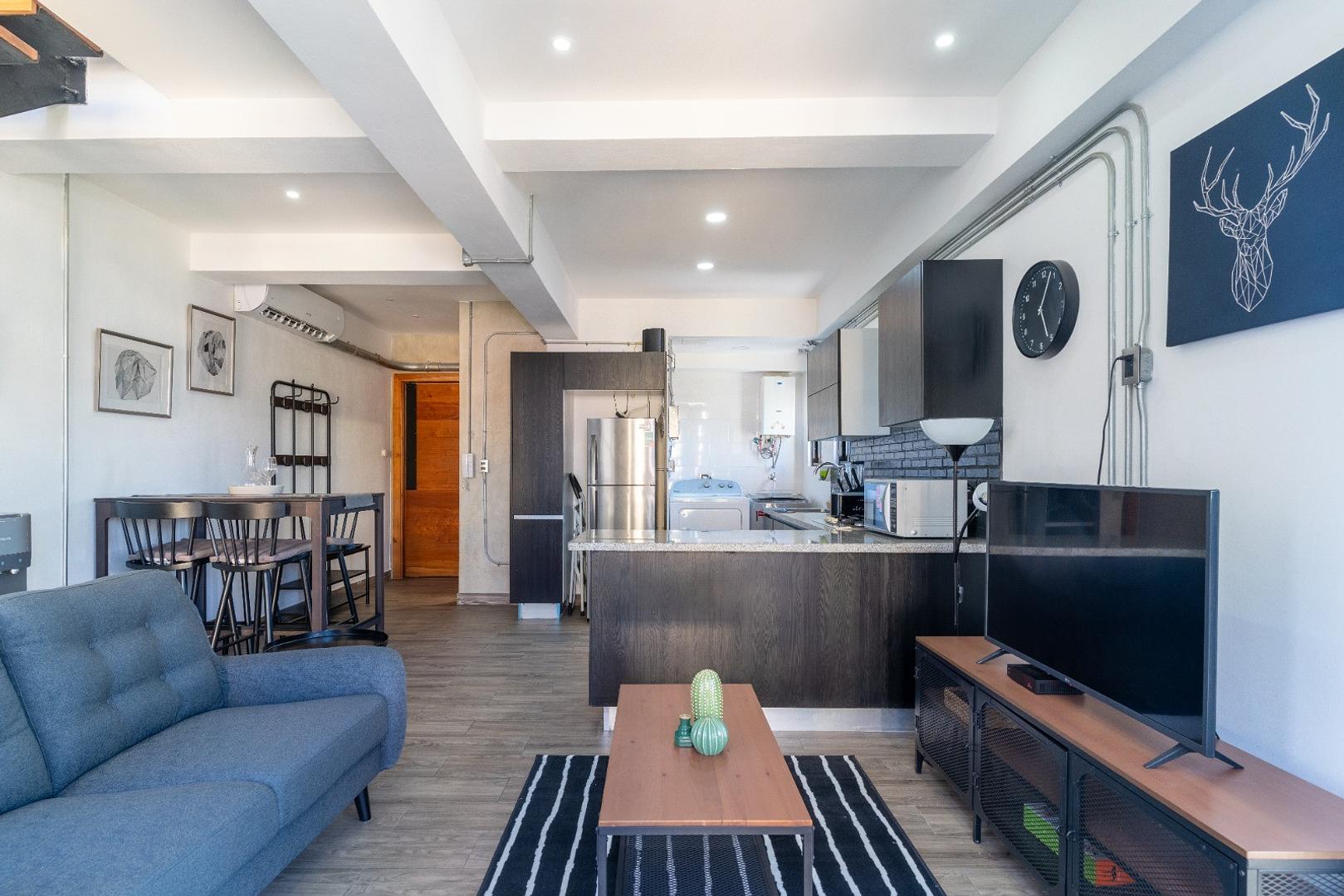 apartamentos - Alquilo Tipo Loft Amueblado en la Esperilla!! 9