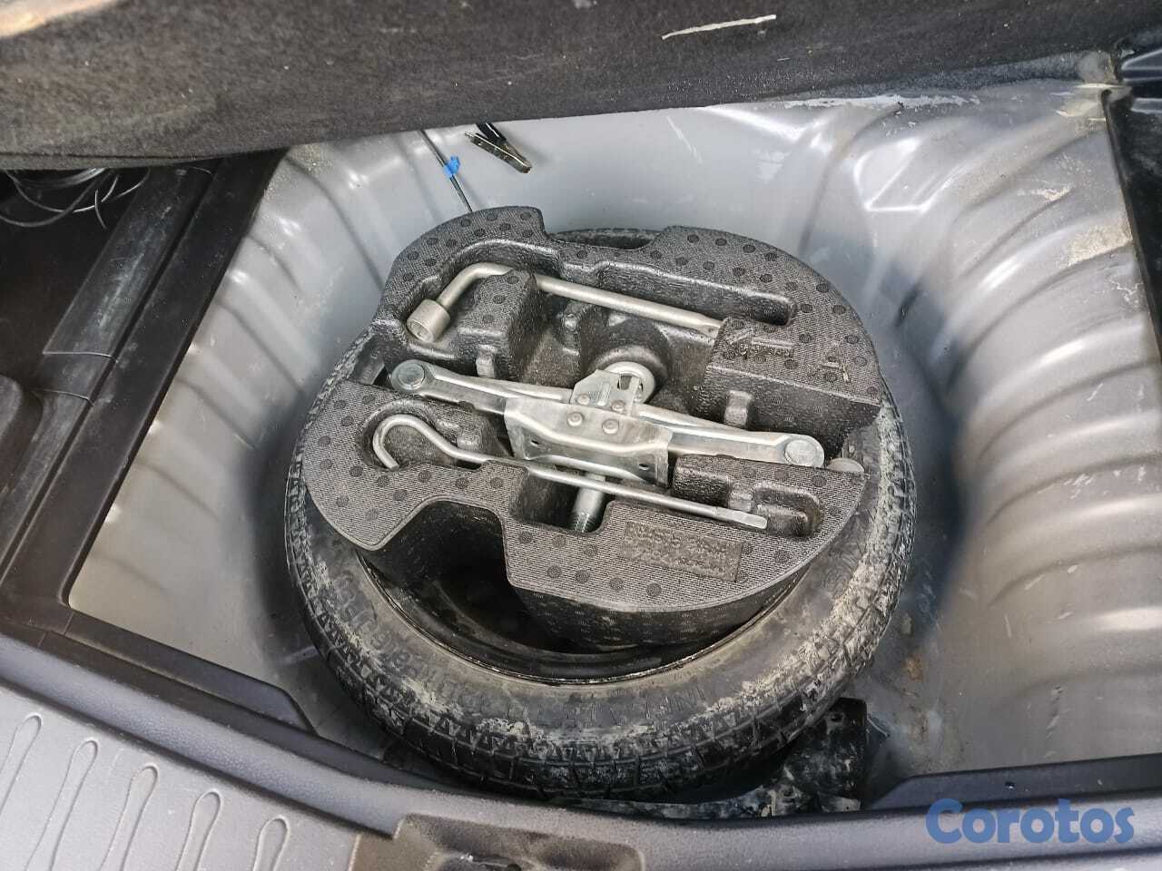 carros - Nissan Note 2014 Full Push Boton 4