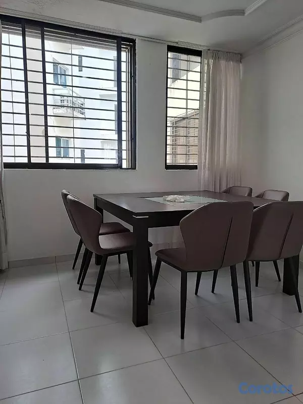 apartamentos - 🔵 Alquilo  Apartamento clásico 4to piso Serralles 2
