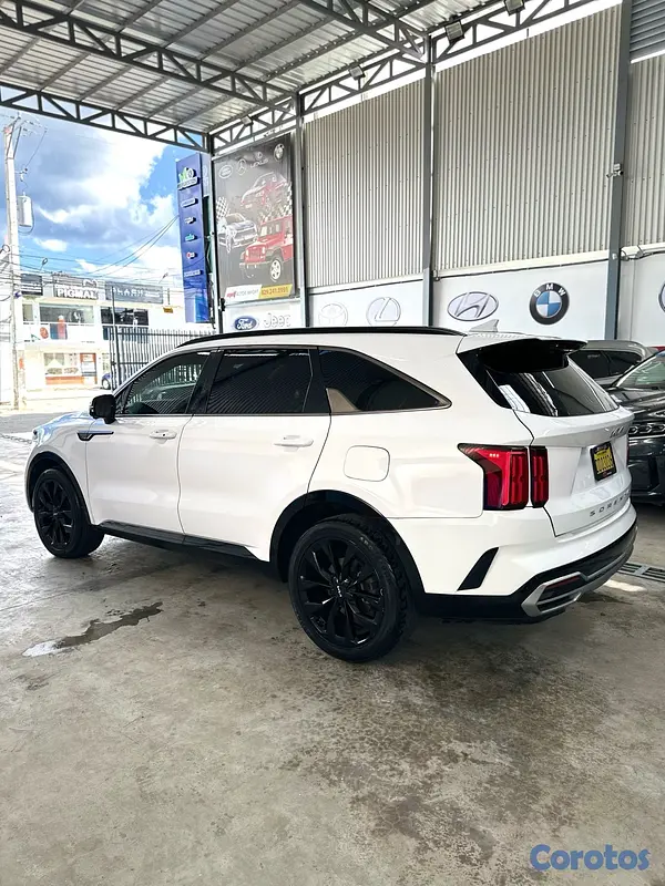 jeepetas y camionetas - KIA SORENTO SX PRESTIGE 2022 2