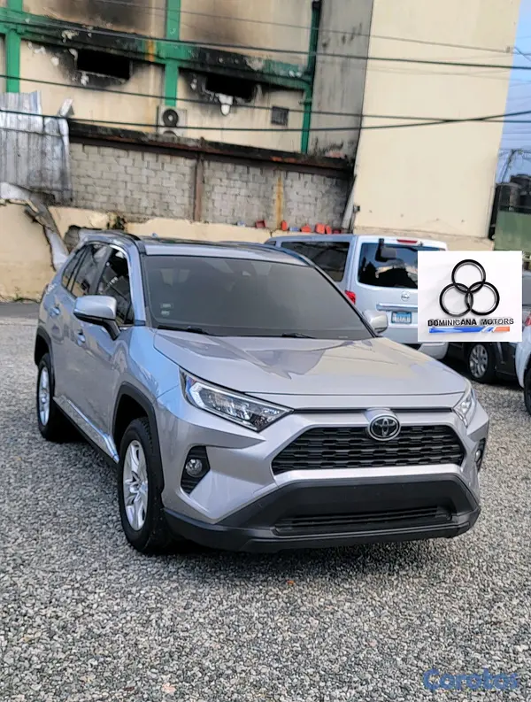 jeepetas y camionetas - TOYOTA RAV4 LE 2019 2