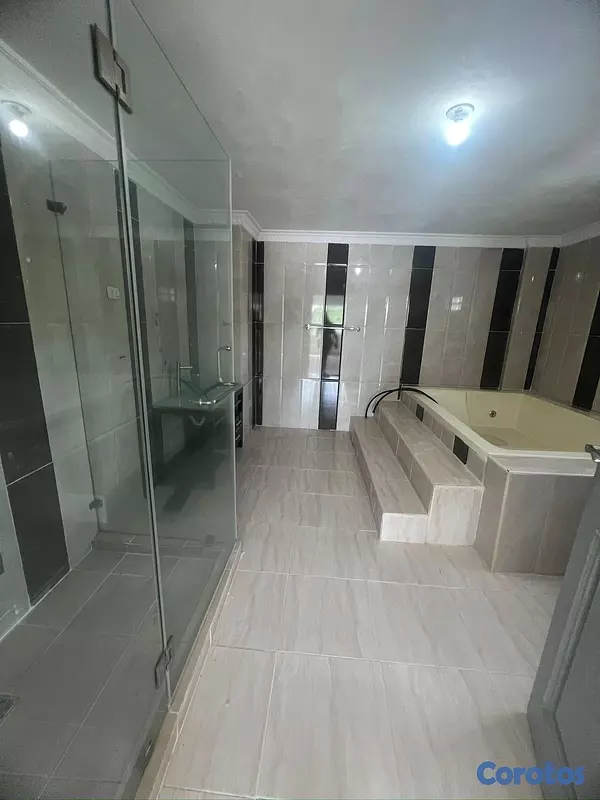casas - venta de casa con piscina en Arroyo Hondo Viejo Distrito nacional  11