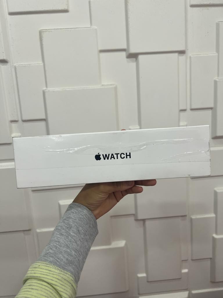 celulares y tabletas - Apple Watch SE 2022 44MM Sellado 