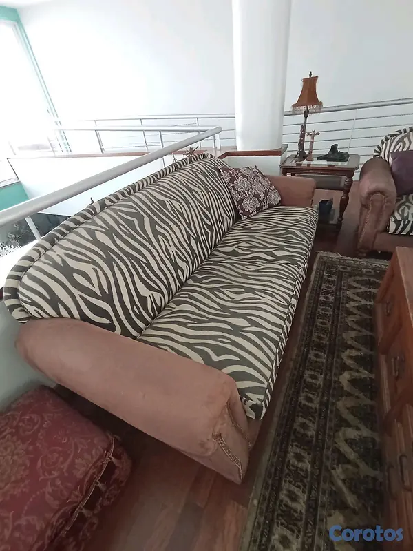 muebles y colchones - Duo de muebles en estampado de cebra  6