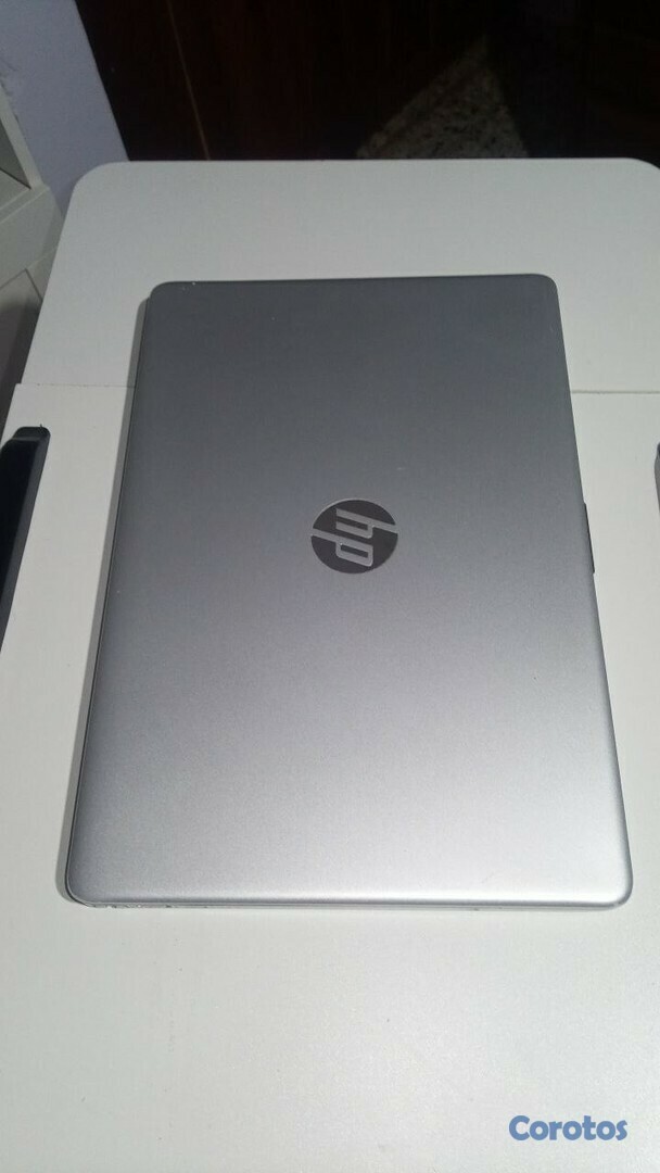 computadoras y laptops - Laptop HP i5 , 15.6"  7