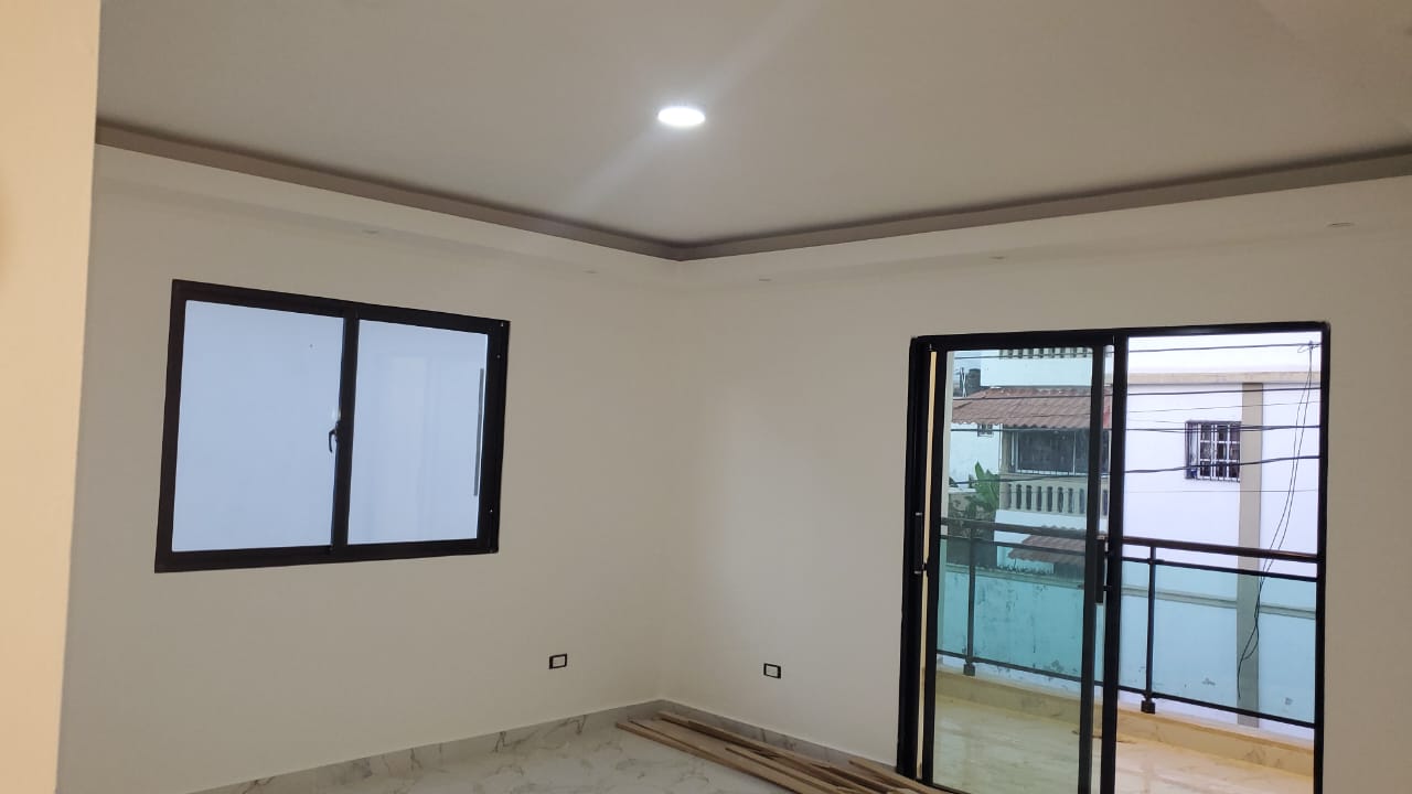 casas - Espaciosa casa, Nueva, Brisa Oriental. H.A 3