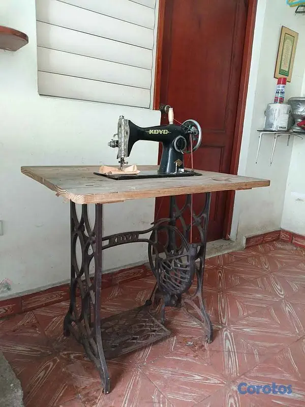 arte y antigüedades - Maquina de Coser 3