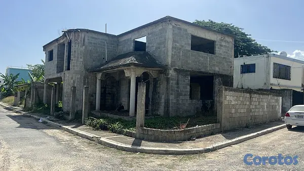 casas - Casa con su título  2