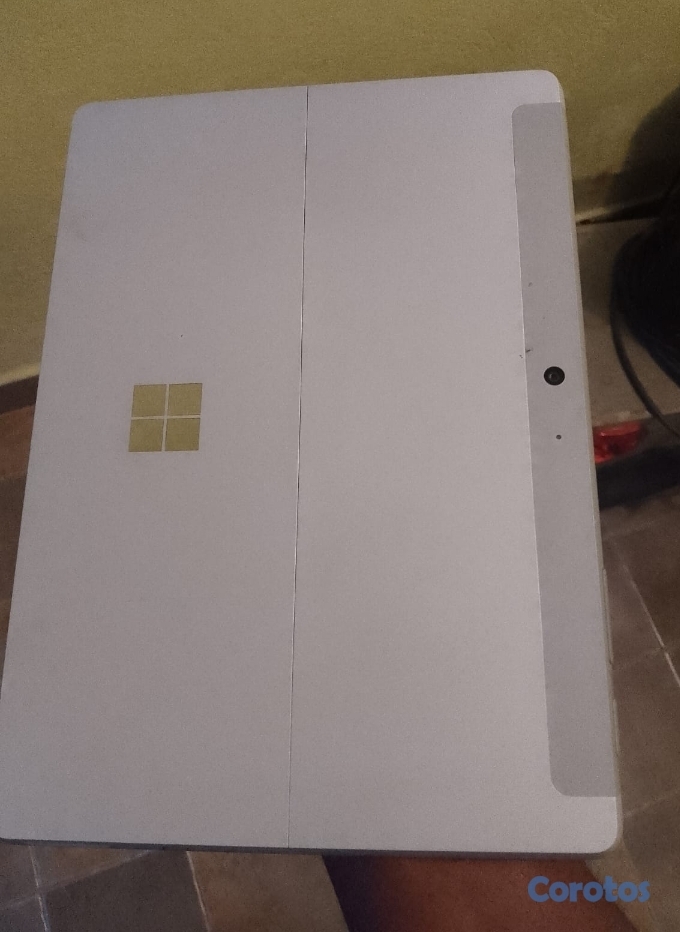 computadoras y laptops - Laptop touch en excelente condición  3