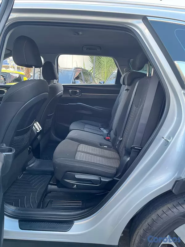 jeepetas y camionetas - Kia Sorento Sport 2022 5