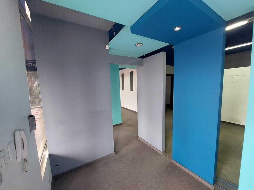 oficinas y locales comerciales - Local Comercial en Alquiler El Millon 8