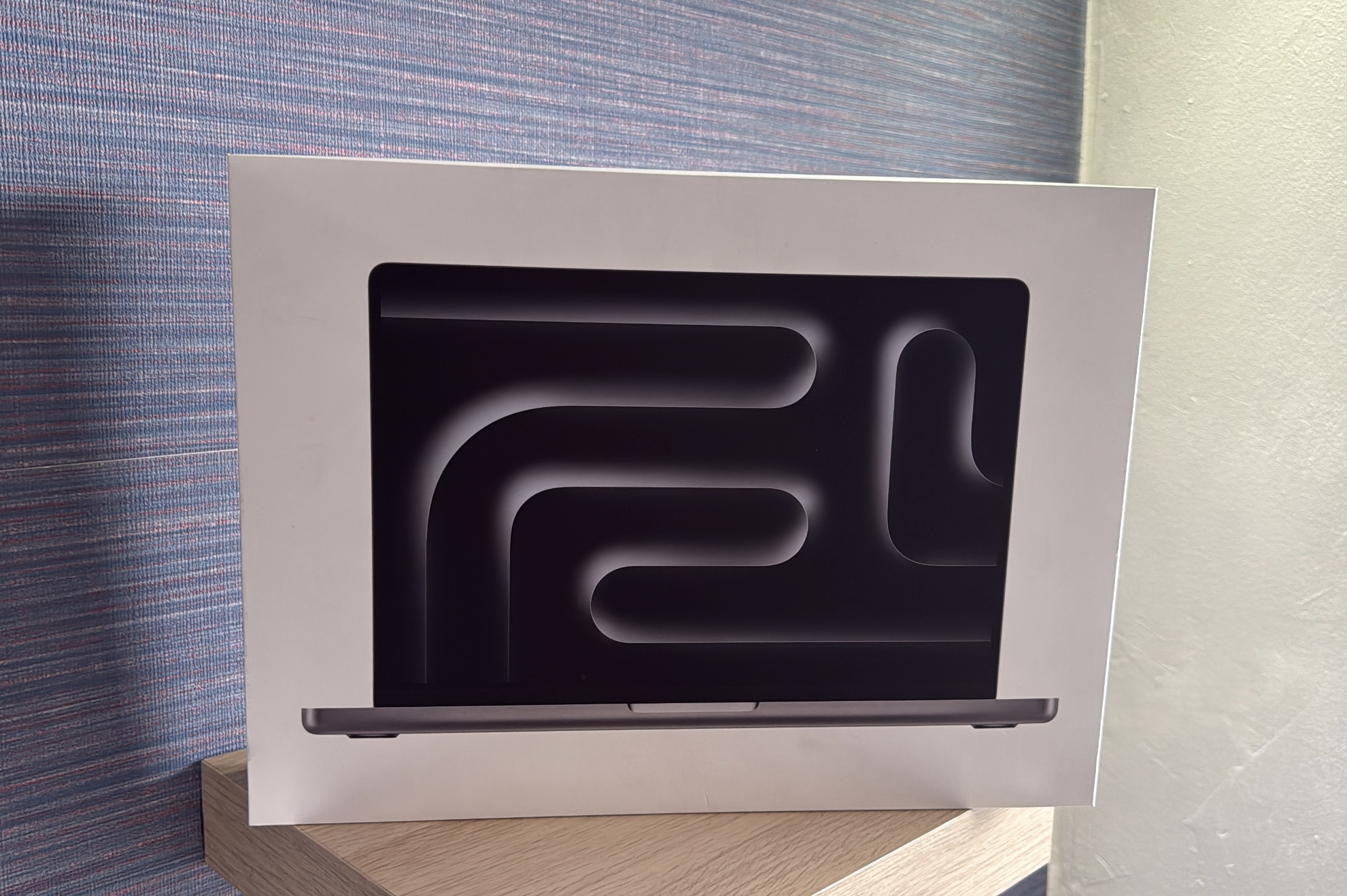 computadoras y laptops - MacBook Pro 14-inch M3 Apple |8GB RAM |512GB SSD 