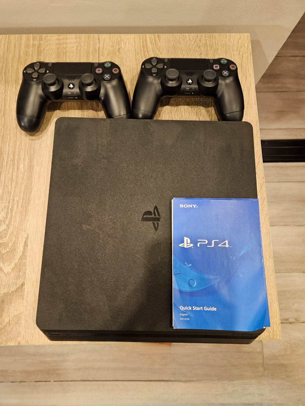 consolas y videojuegos - Vendo PS4 slim ultima generación. 3