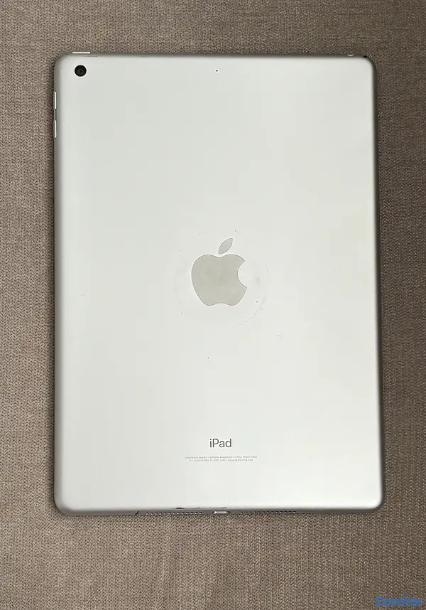 celulares y tabletas - iPad 6ta Generación (128 GB) en excelente estado. REBAJADO A 
RD$ 10,500 7