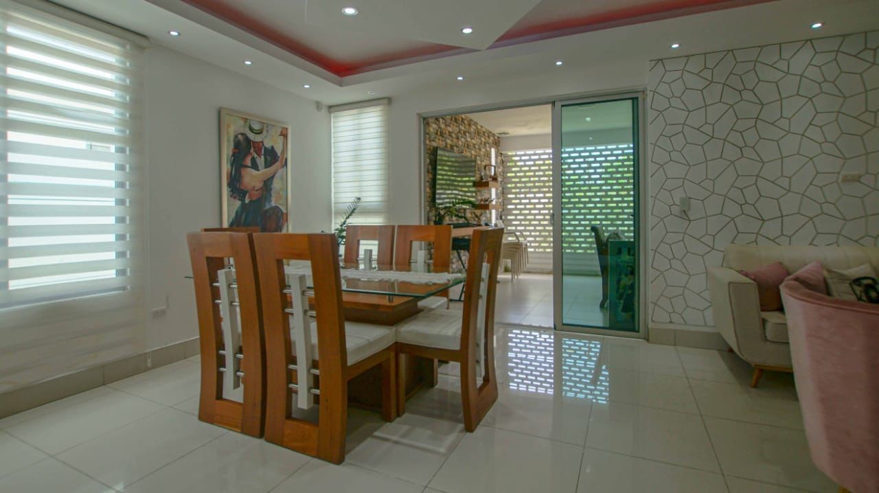 casas - Hermosa Casa con Diseño Moderno en Proyecto Privado, Santiago 6