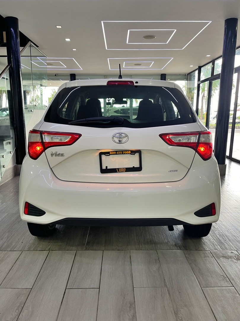 carros - Toyota vitz 2018 excelentes condiciones  4