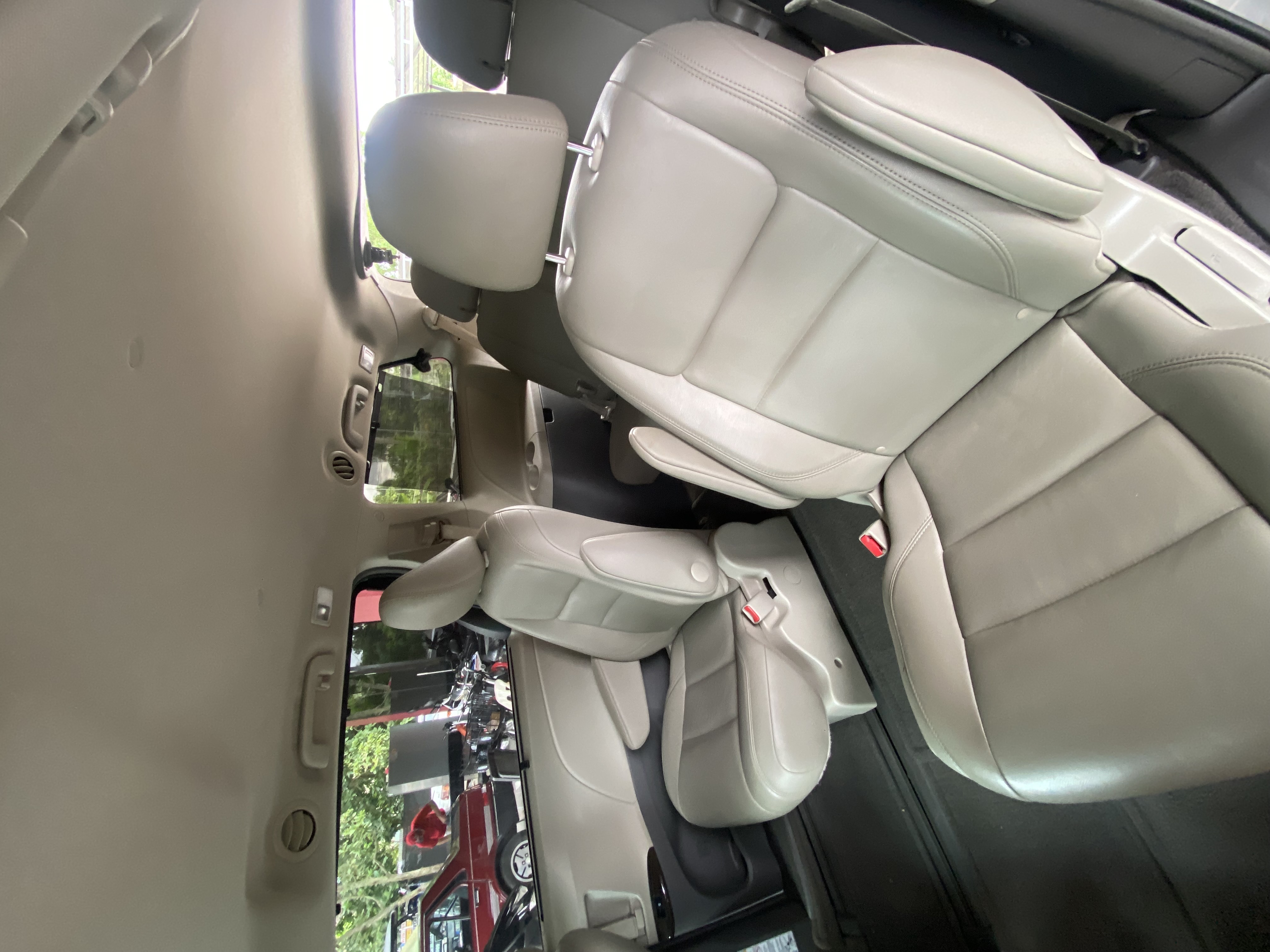 jeepetas y camionetas - TOYOTA SIENNA 2017 5