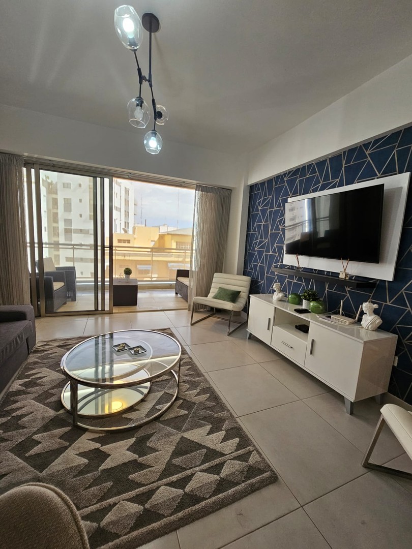 apartamentos - Hermoso Apto de 2 Habitaciones en Torre Moderna con Área Social en Naco.  2