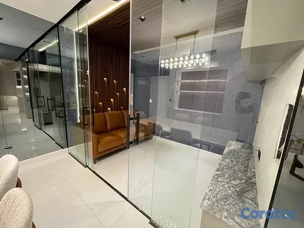 apartamentos - vendo urbanización real piso 7 amueblado tres habitaciones con baño dos parqueos 12